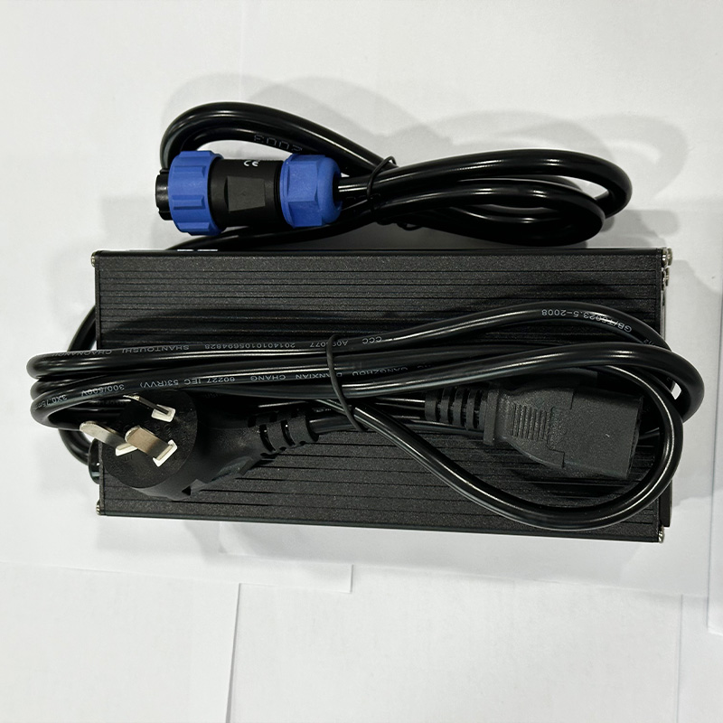 恰通 电池充电器 EGT-60(CD21) 个高清大图
