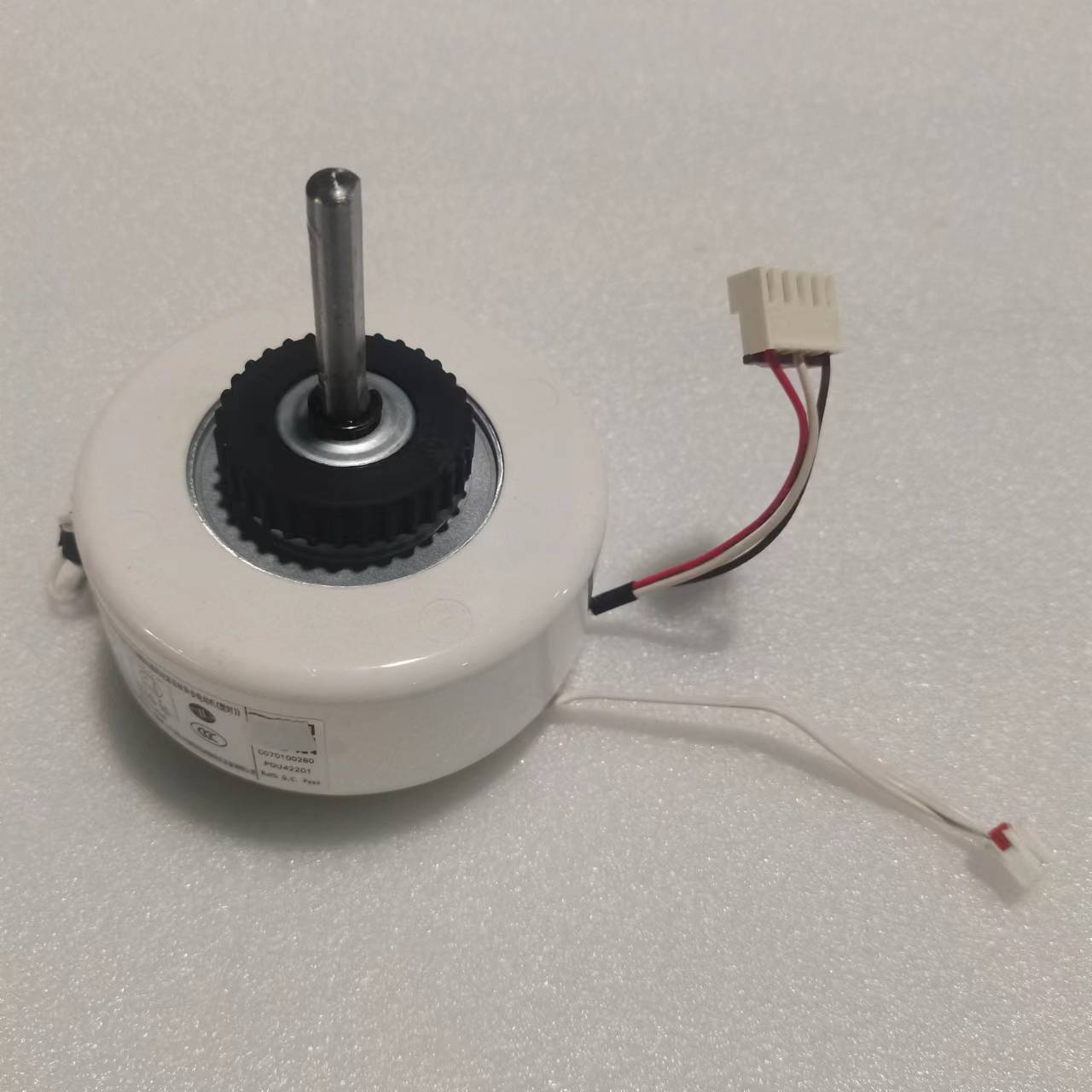 帮客材配 全新原件 P0970098390扬子约克定频P0970098541塑封电机YHJH- 35DF3 35DL3高清大图