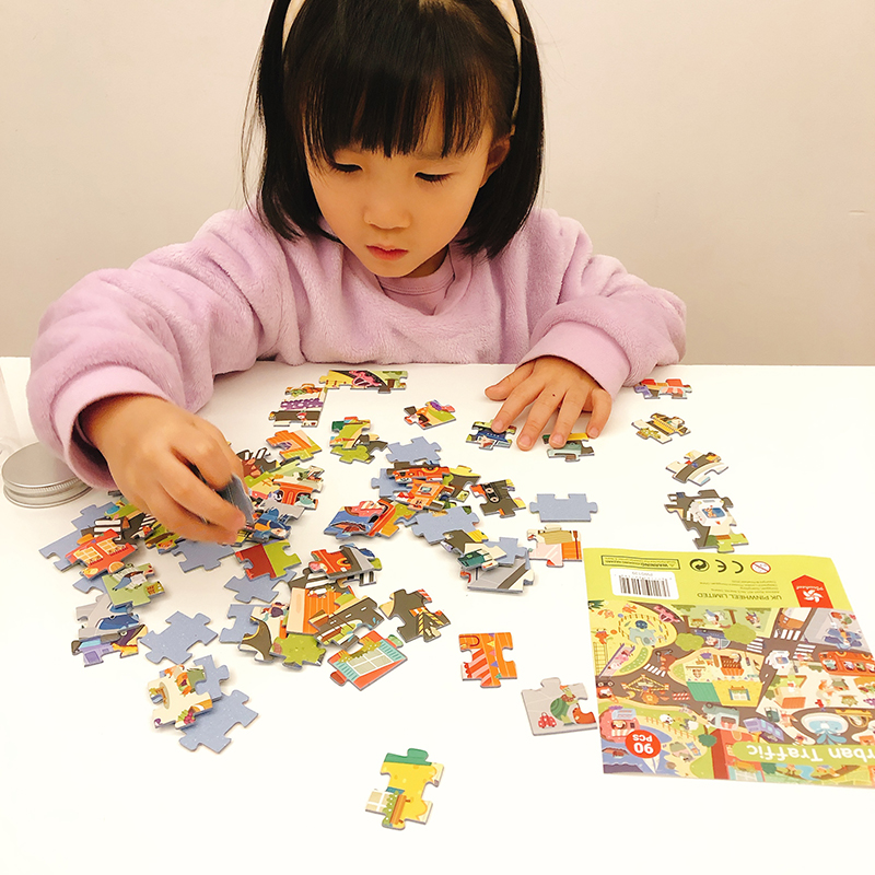 90片闯入童话梦 [正版]圣诞节新年礼物90片益智拼图配图纸加厚拼块男女孩3456岁拼装玩具高清大图