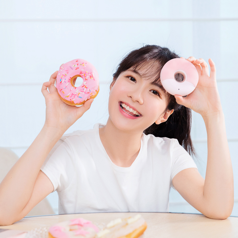 DOCO 小米有品洁面仪V001心动粉 高频微振声波洁面 食品级硅胶材质 三区两面2600细密毛刷 高效洁面改善毛孔粗大高清大图