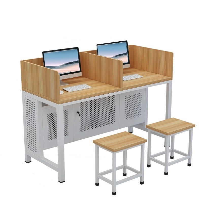 锁匠 电脑桌椅高清大图