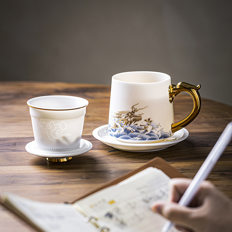 領藝 国潮风茶杯茶水分离带过滤带盖陶瓷办公水杯功夫泡茶杯羊脂玉德化白瓷素烧送礼 蛟龙出海办公杯素烧礼盒装