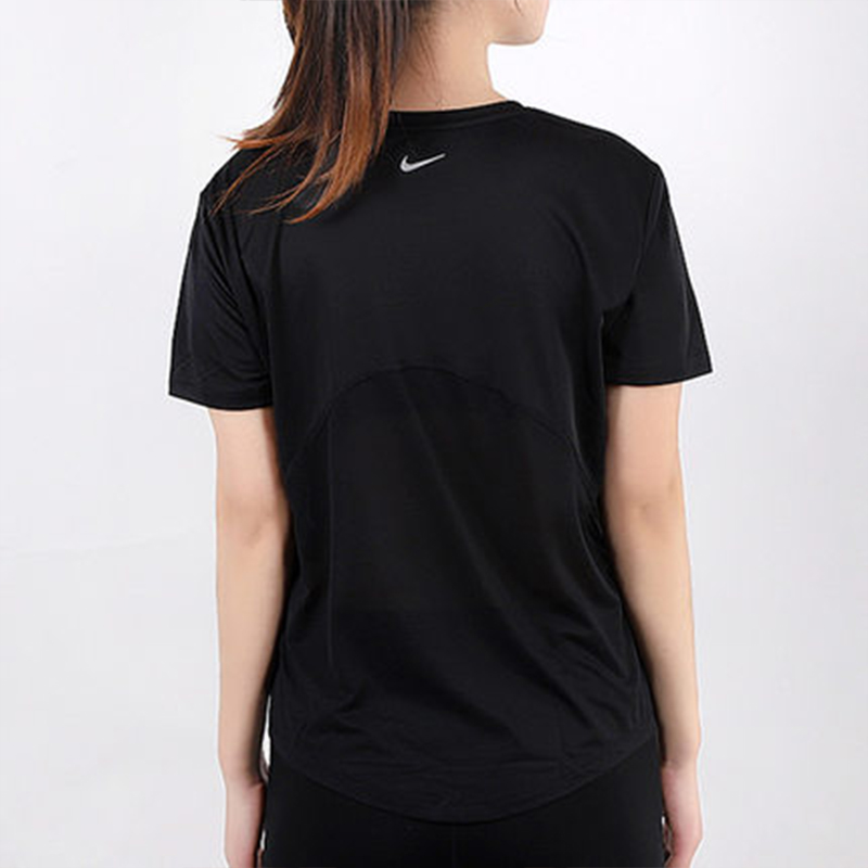 NIKE耐克短袖女跑步运动T恤宽松上衣半袖AJ8122-010高清大图