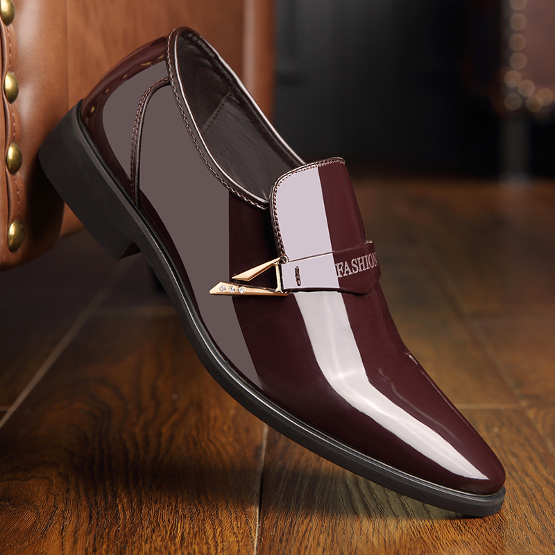 公牛巨人2019男士套脚婚礼鞋子新郎结婚皮鞋光亮皮内增高无带漆皮洋气