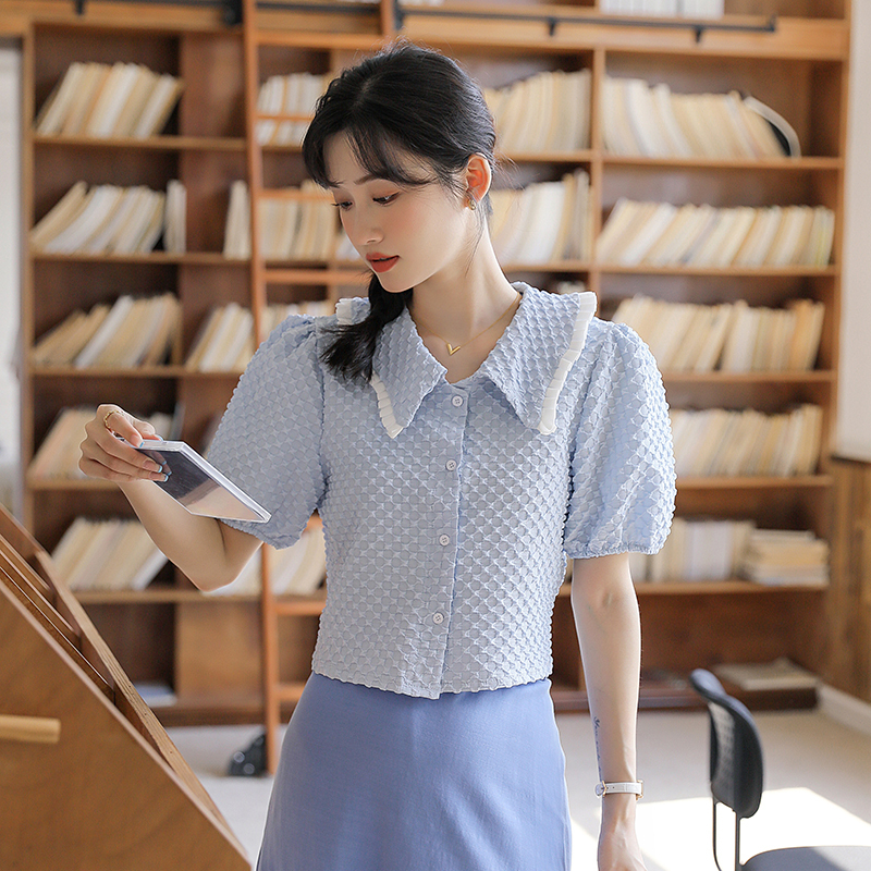 2022夏天新款文艺ins简约轻奢小众炸街设计感很仙的衬衫