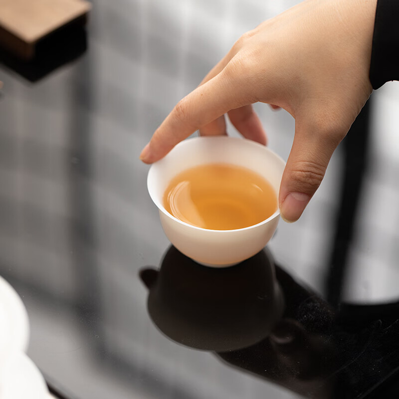 苏氏陶瓷/SUSHI CERAMICS d 冰种玉瓷薄胎素烧主人杯个人功夫茶杯礼盒装高清大图