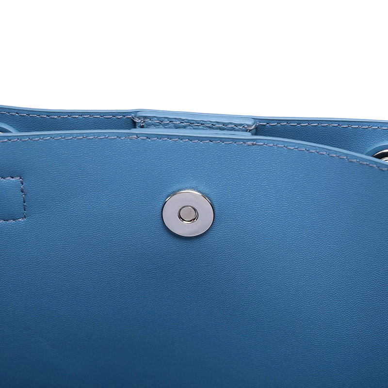 皮具箱包>时尚女包>女士单肩包>阿玛尼(emporioarmani)>阿玛尼