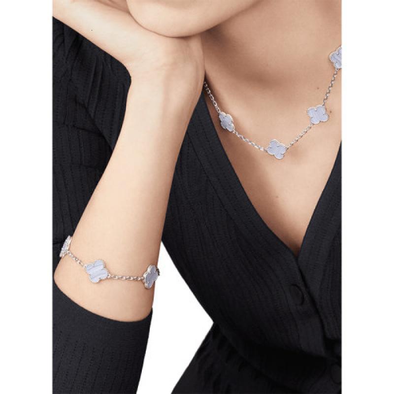 vancleefarpels梵克雅宝经典alhambra系列18k金白金镶紫玉髓5花四叶草