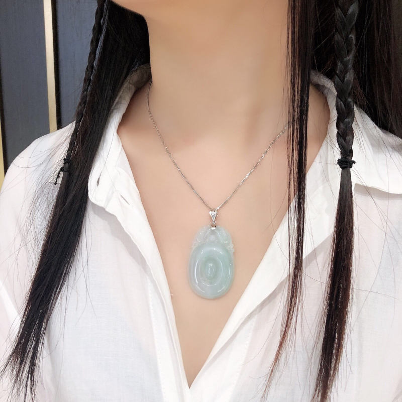 缘源珠宝天然a货翡翠吊坠18k金镶钻石翡翠福在眼前挂件女款附送证书不