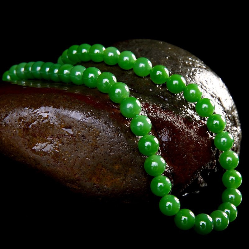 和田玉碧玉项链圆珠款女士菠菜绿项链颈饰带证书送女朋友七夕情人节