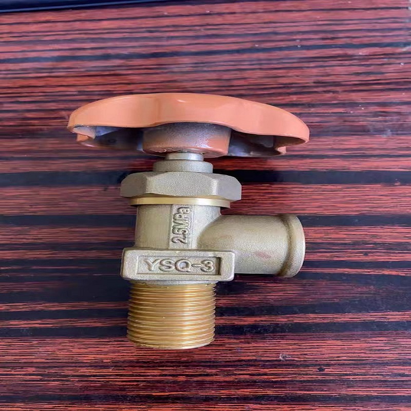 三角煤气阀门高清大图