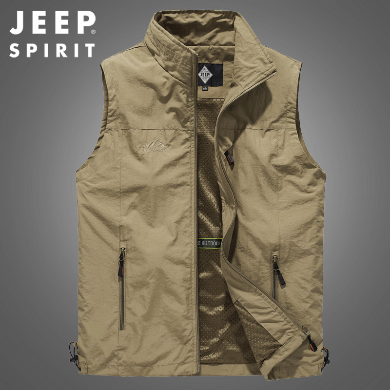 jeep吉普马甲男坎肩户外休闲运动背心青年男士工装马夹时尚休闲潮视频