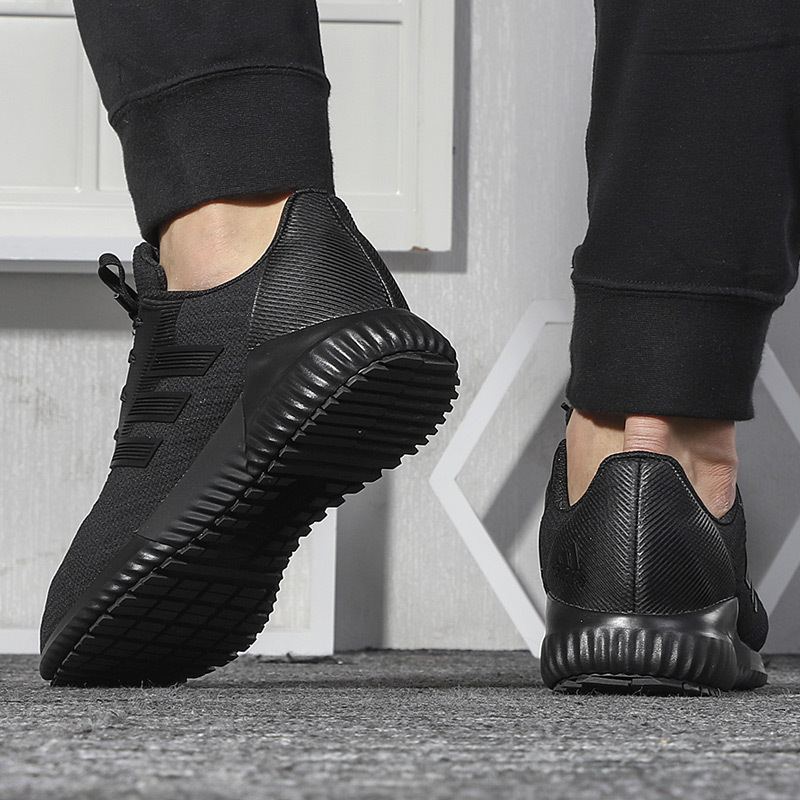 adidas阿迪达斯男女鞋2021春秋季新款运动鞋休闲鞋黑武士系列透气轻便跑步鞋