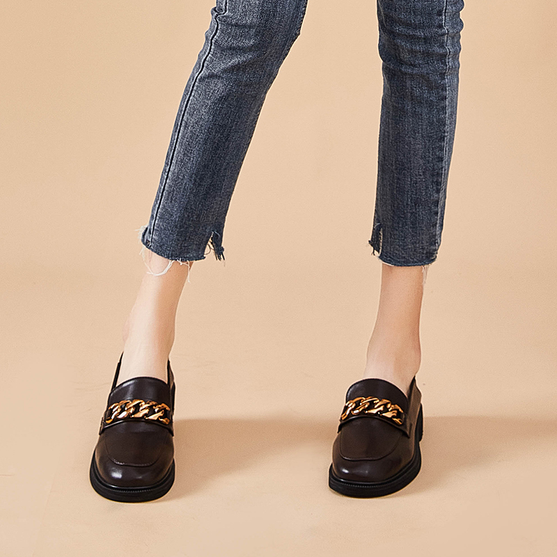 她他之城新款平底乐福鞋女鞋软皮单鞋春秋季百搭一脚蹬英伦风小皮鞋