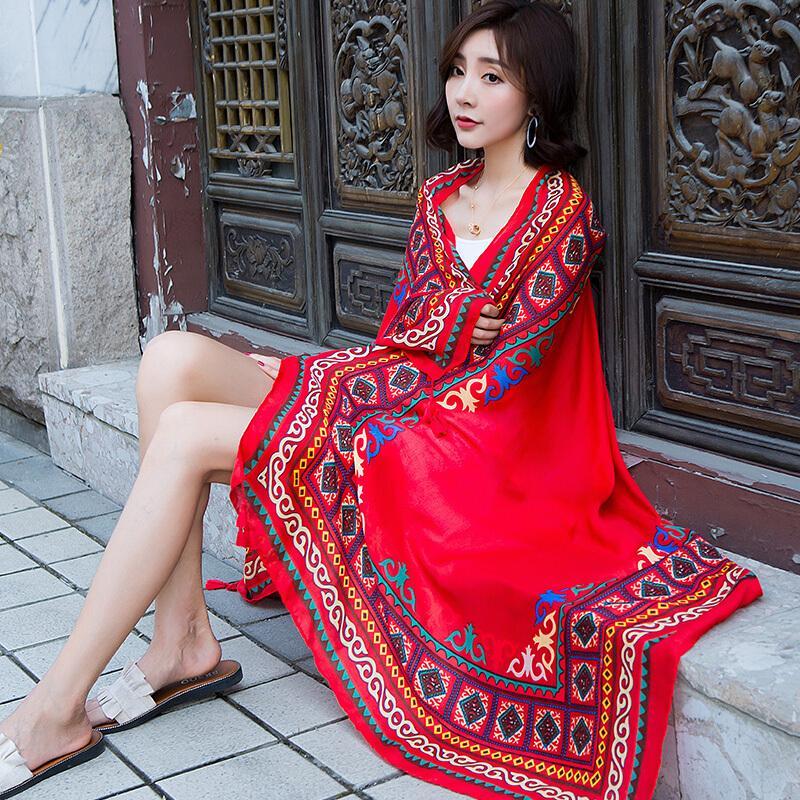 丝巾披肩女夏季防晒围巾超大沙滩巾多功能纱巾薄款