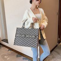 明星同款包包2021韩版新款刺绣托特包手提大包大容量女包休闲潮 黑色大款