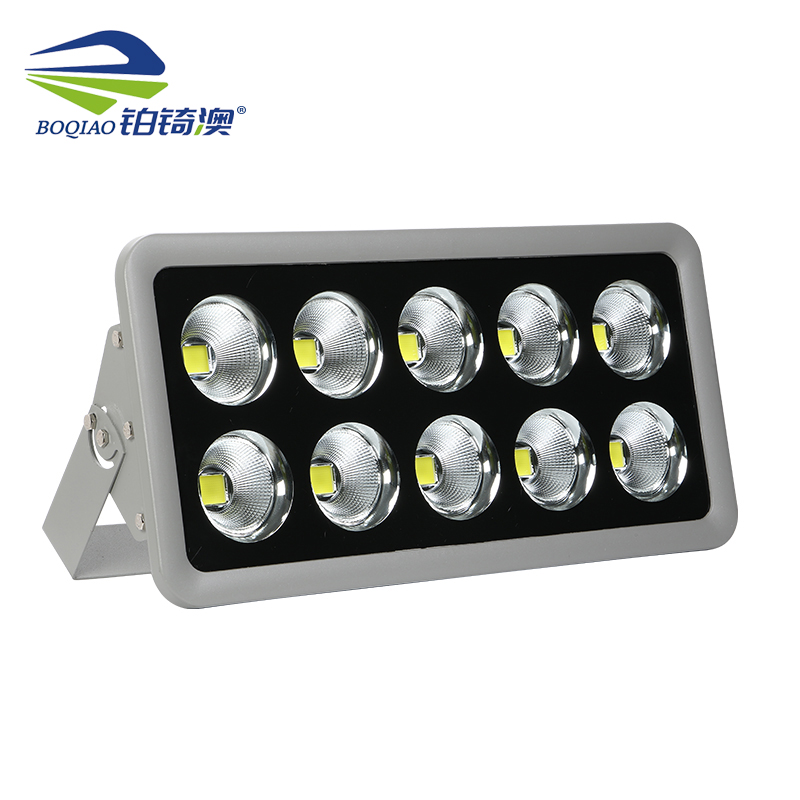 铂锜澳 圆杯投光灯 425*325mm-250w 个高清大图