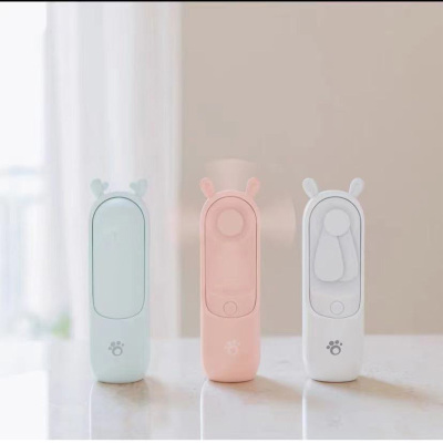 色果USB充电型小风扇便携式迷你可折叠喷雾制冷风扇+充电宝+喷雾三合一+挂绳 绿小鹿