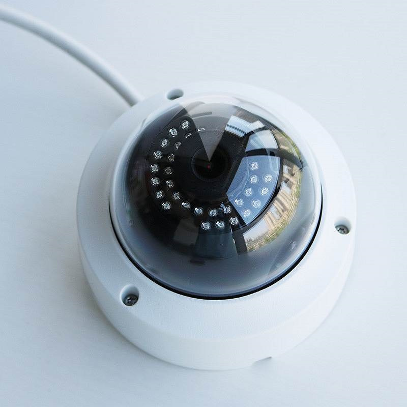 海康威视（HIKVISION）DS-2CF7148WDIZ 400万星光级1/1.8” CMOS AI抓拍半球网络摄像机