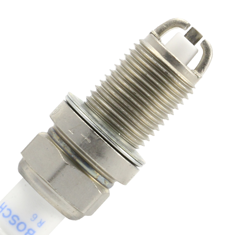 博世(BOSCH)镍钇合金火花塞FR7LDC+(大众新帕萨特/宝来/高尔夫/甲壳虫/荣威W5/奇瑞旗云)4支