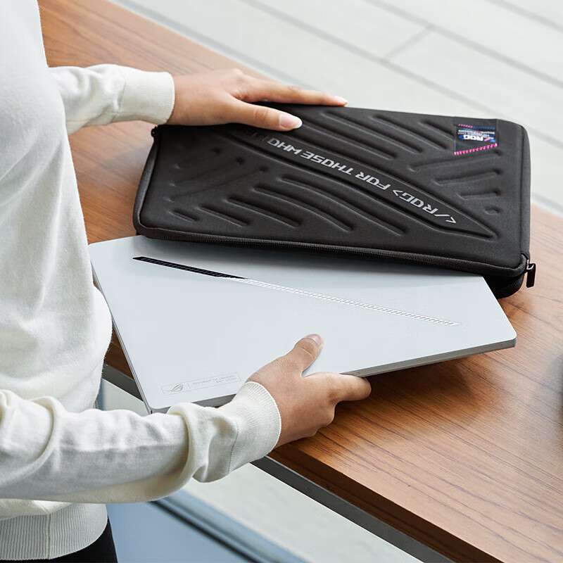 华硕(ASUS)玩家国度 ROG幻14 Air 14英寸 锐龙9轻薄高性能游戏本笔记本电脑 定制(R9 8945HS 32G 2T RTX4060 2.8K 120Hz)日蚀灰