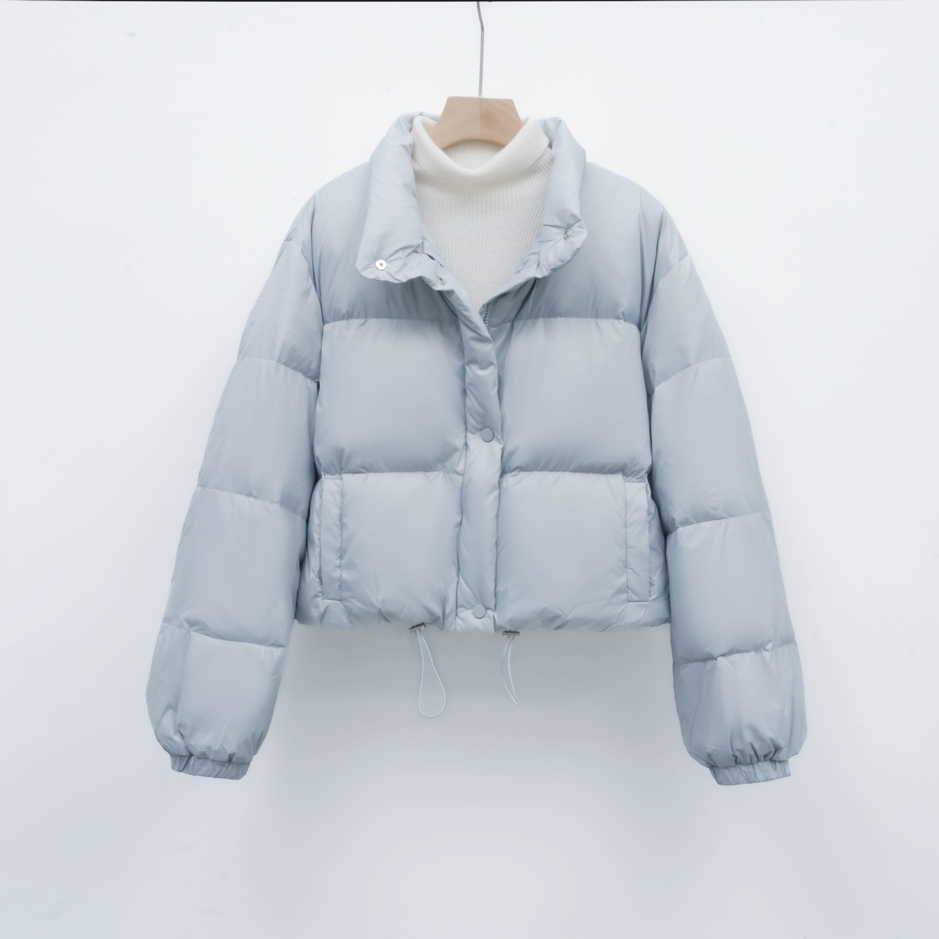纯色简约加厚女短款立领小个子加厚白鸭绒面包服羽绒_845高清大图
