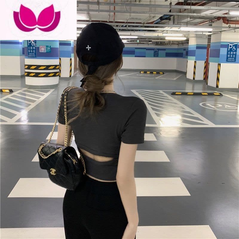 七斓辣妹设计感心机露背紧身短袖t恤女夏季新款修身性感上衣女短款ins图片