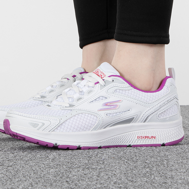 Skechers斯凯奇女鞋新款网面透气运动鞋减震跑步鞋128075-NAT ZP