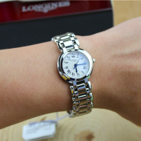 LONGINES 浪琴心月系列钢带女士石英表L8.110.4.87.6