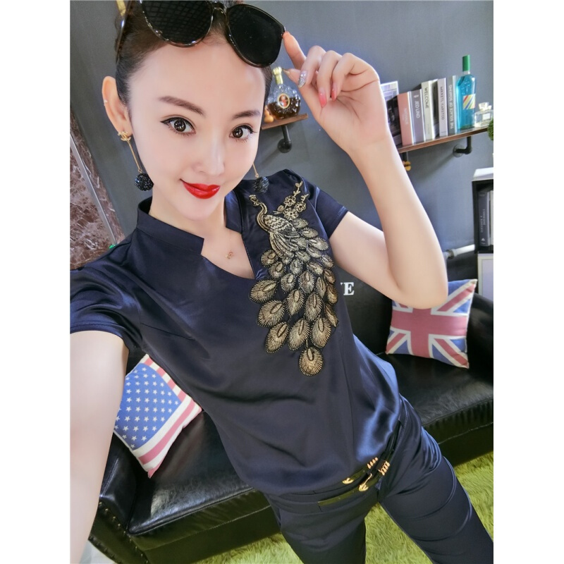 2018新款女士夏季雪纺亮丝上衣气质洋气小衫打底衫时尚刺绣衬衫潮