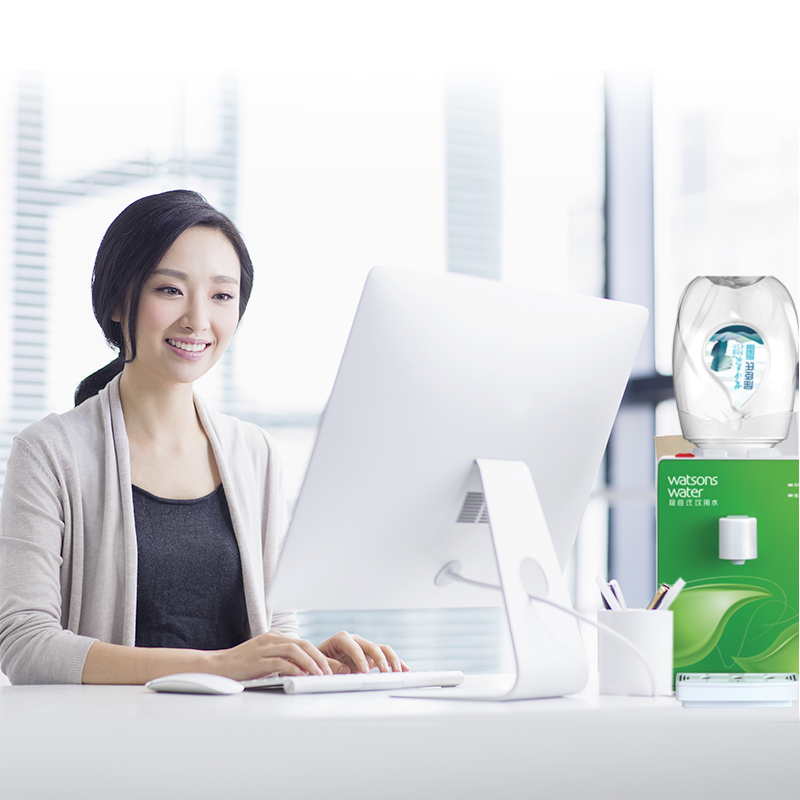 屈臣氏(Watsons)梵净灵水天然矿泉水 4.5L*4瓶 整箱装