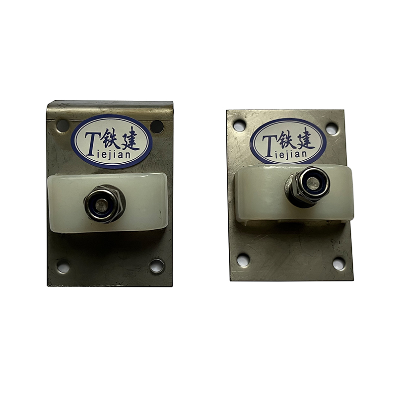铁建 不锈钢板带M卡卡具 套高清大图