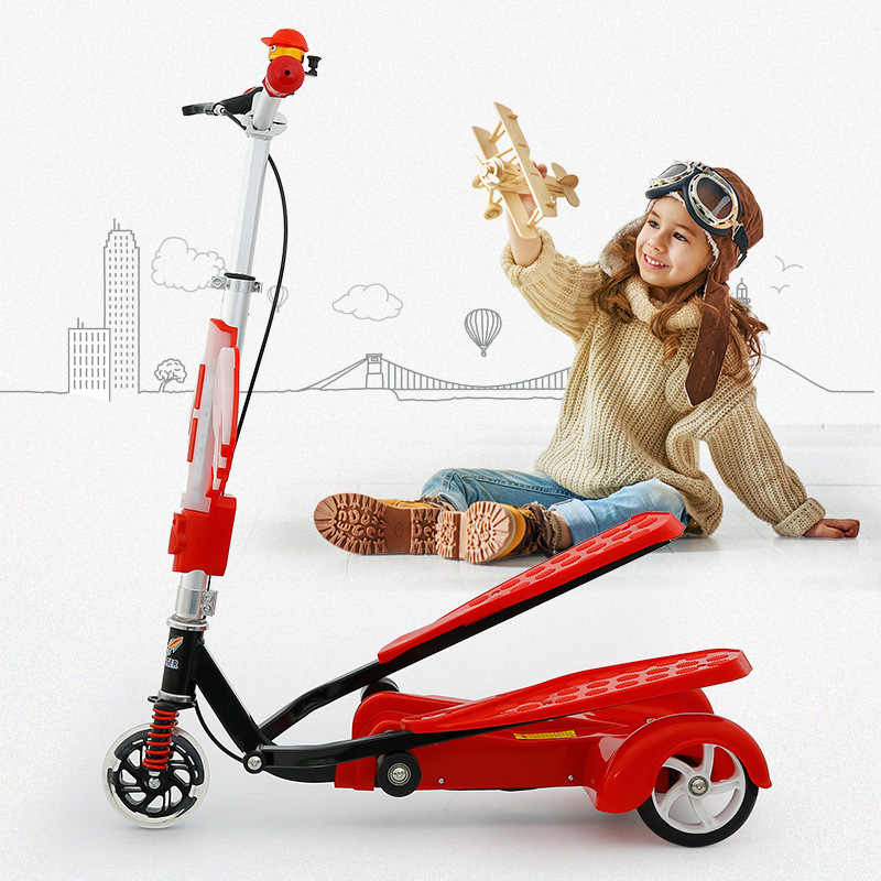 格灵童儿童滑板车踩踏驱动双翼三轮车多档调节健身蛙式双踏踏板车