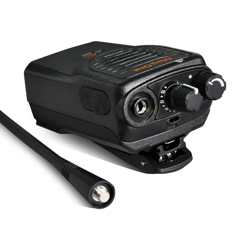 摩托罗拉(MOTOROLA) MAG ONE A8I 数模两用对讲机 403-470Mhz A8升级款高清大图
