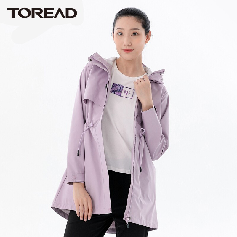 探路者风衣春夏季中长款防水透气防风衣连帽户外女式局部反光印花防