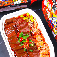 麻辣多拿自热小火锅方便速食血旺火锅480g麻辣味