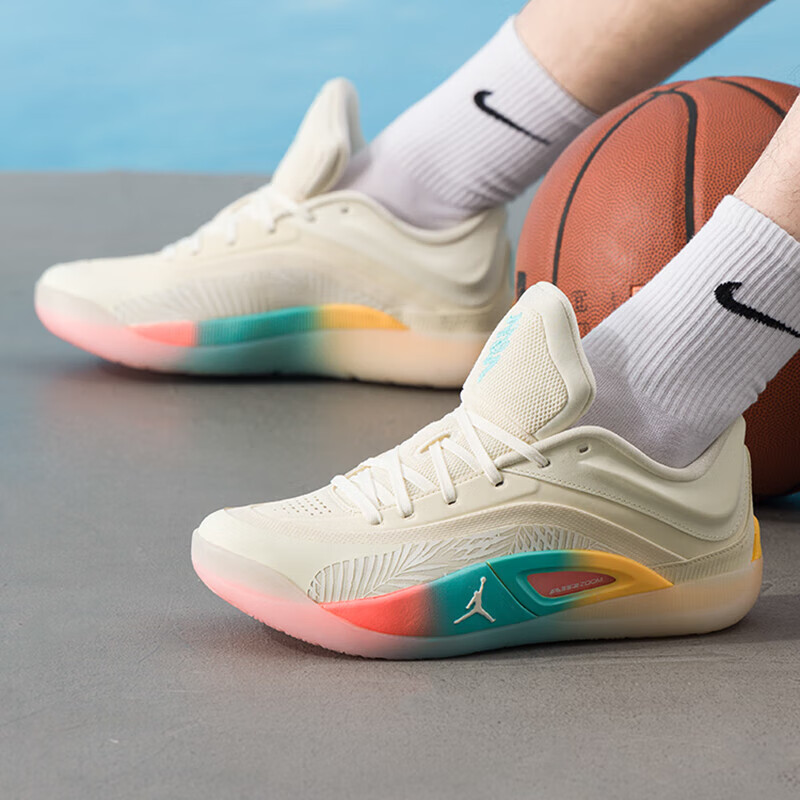 耐克(NIKE)男鞋新款JORDAN ZION 4锡安4实战训练耐磨缓震篮球鞋FD0591-103 ZP高清大图