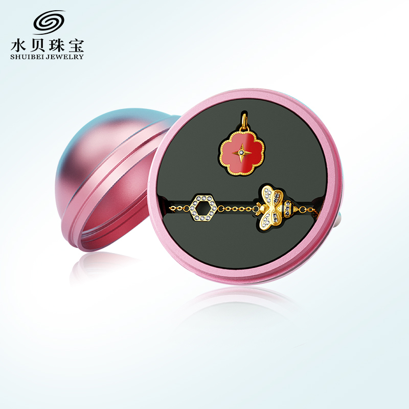 水贝珠宝(SHUIBEI JEWELRY) 18K金甜蜜蜜红玉髓钻石项链+施华洛世奇小蜜蜂手链 黄金钻石首饰套装 18K