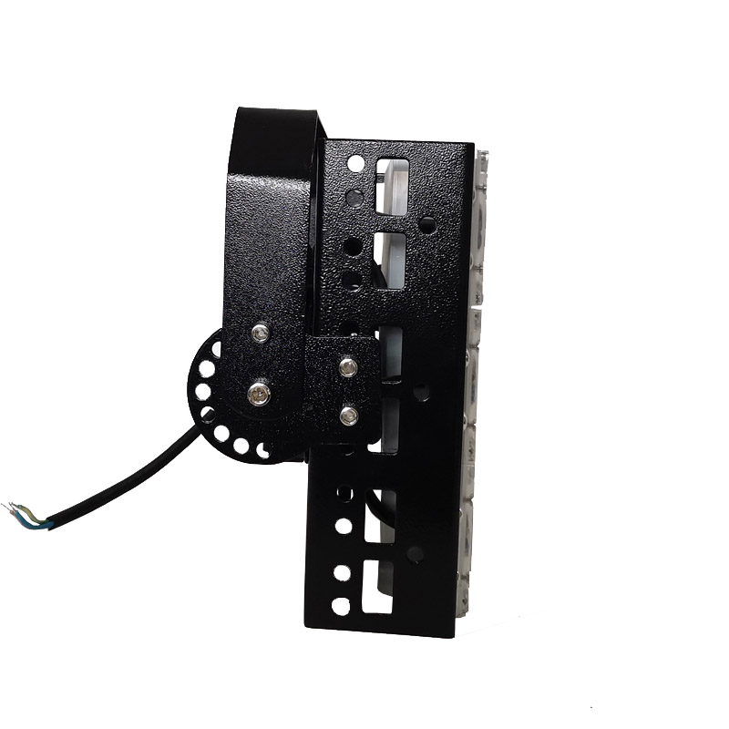 LHDQ 领航电器 LHF2350C LED投光灯 150W 220V 冷光 IP65高清大图
