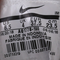 Nike/耐克 女鞋 高帮运动鞋舒适耐磨休闲鞋板鞋小白鞋AQ1778-100