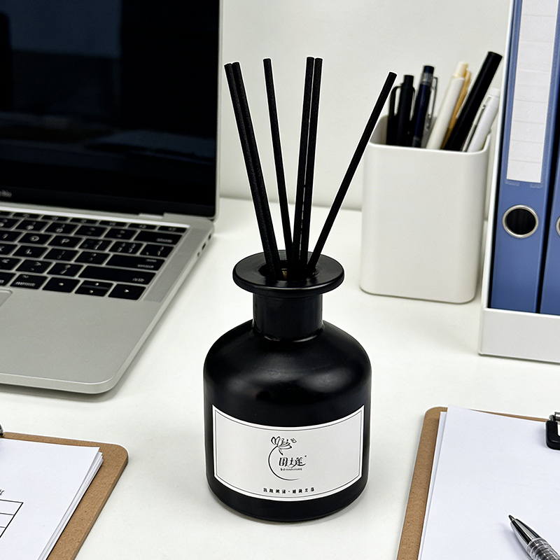 围士莲 无火香薰精油 自由之水150ml 瓶高清大图