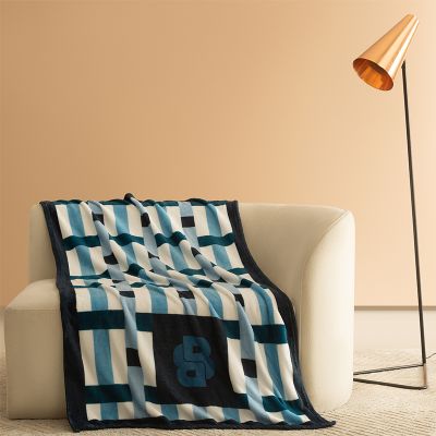 HUGO BOSS 晶格条纹毯 100*140cm HBMT-035