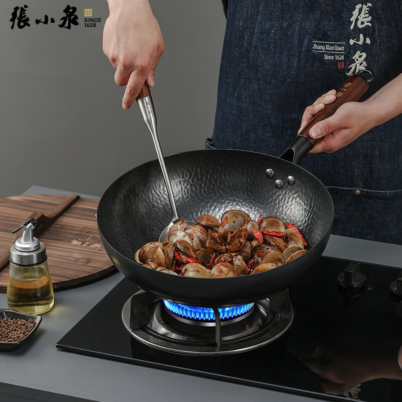 张小泉 炒锅 锅具 无涂层 锅具真不锈精铁炒锅燃气专用炒菜锅 铁锅 C30240100匠艺老铁锅 32cm高清大图