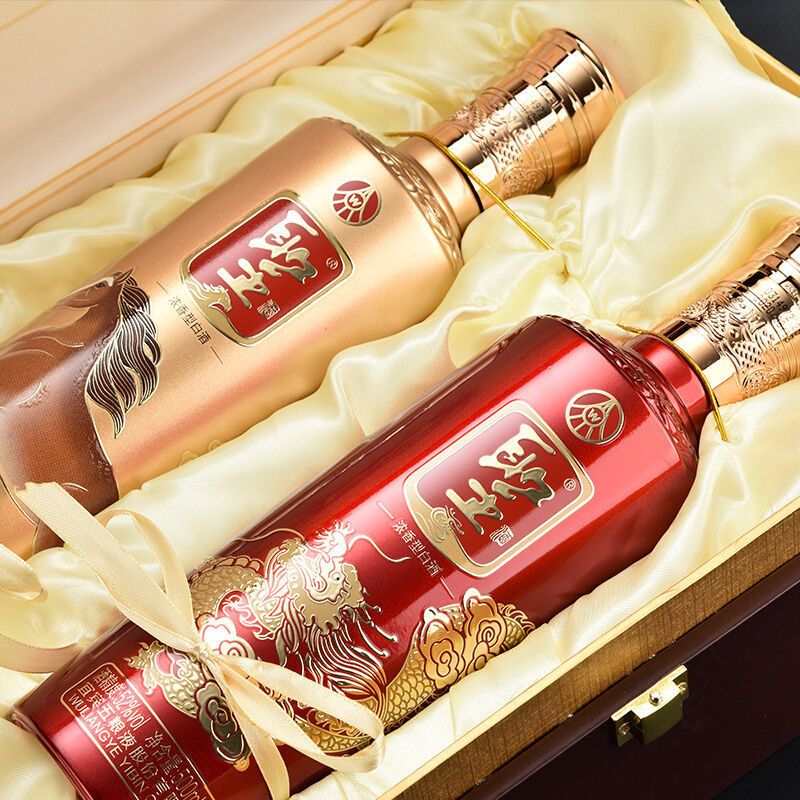 五粮液股份高档龙马礼盒白酒浓香型送礼52度500ml2瓶