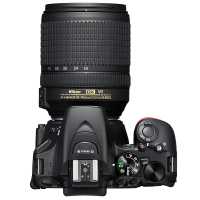 尼康(Nikon) D5600(18-140mm+备用电池+三脚架)数码单反相机 单镜头套装 约2416万像素