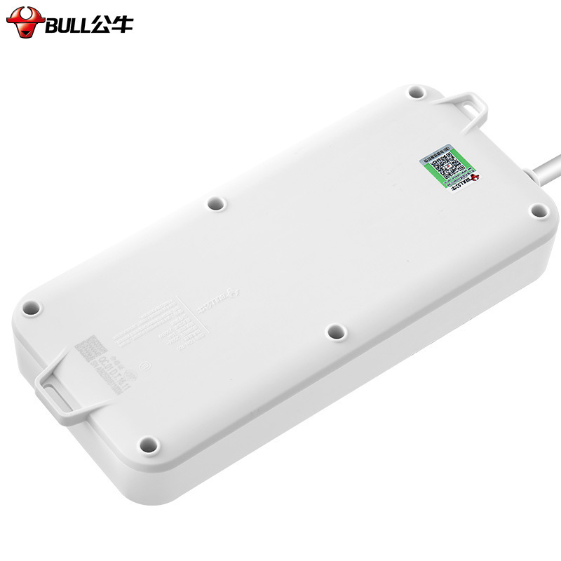 公牛 GN-705 多功能组合转换器10A 5m 带一开关 漏电保护器 6位X30孔