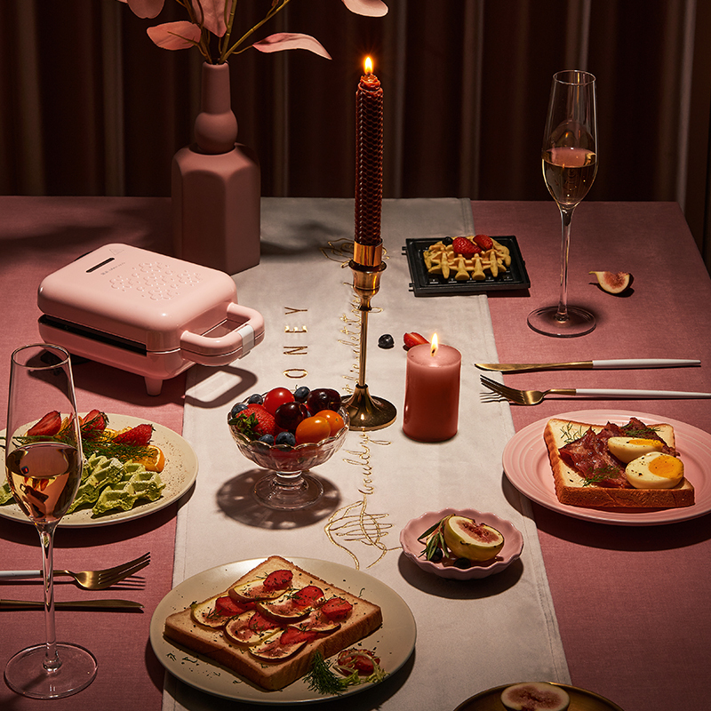 金正(NiNTAUS)三明治机粉色三盘家用多功能轻食机网红华夫饼早餐机带三明治盘华夫饼盘甜甜圈盘 三明治炉JZK-601