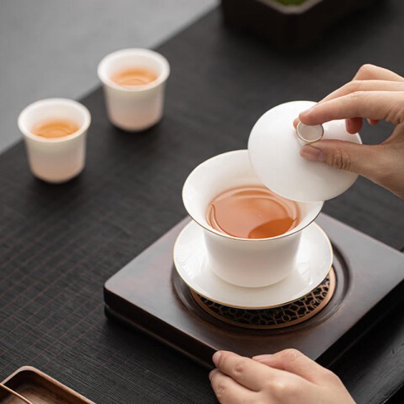苏氏陶瓷(SUSHI CERAMICS) J1038 羊脂玉瓷 马蹄盖碗 描金小套装 130ml (单位:套)高清大图