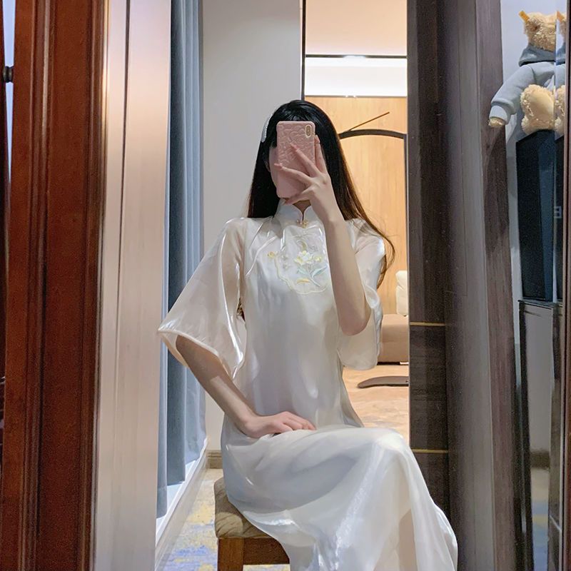 司藤同款蚀骨旗袍2021年新款女夏改良版连衣裙法式年轻款少女收腰 杏色 S