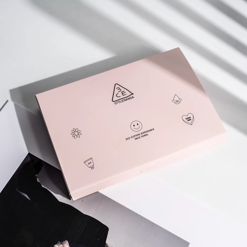 3ce/三熹玉 美妆周边集合化妆镜/化妆包/睫毛夹/棉柔巾/水杯